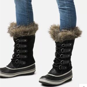 Sorel Joan of Arctic winter boots